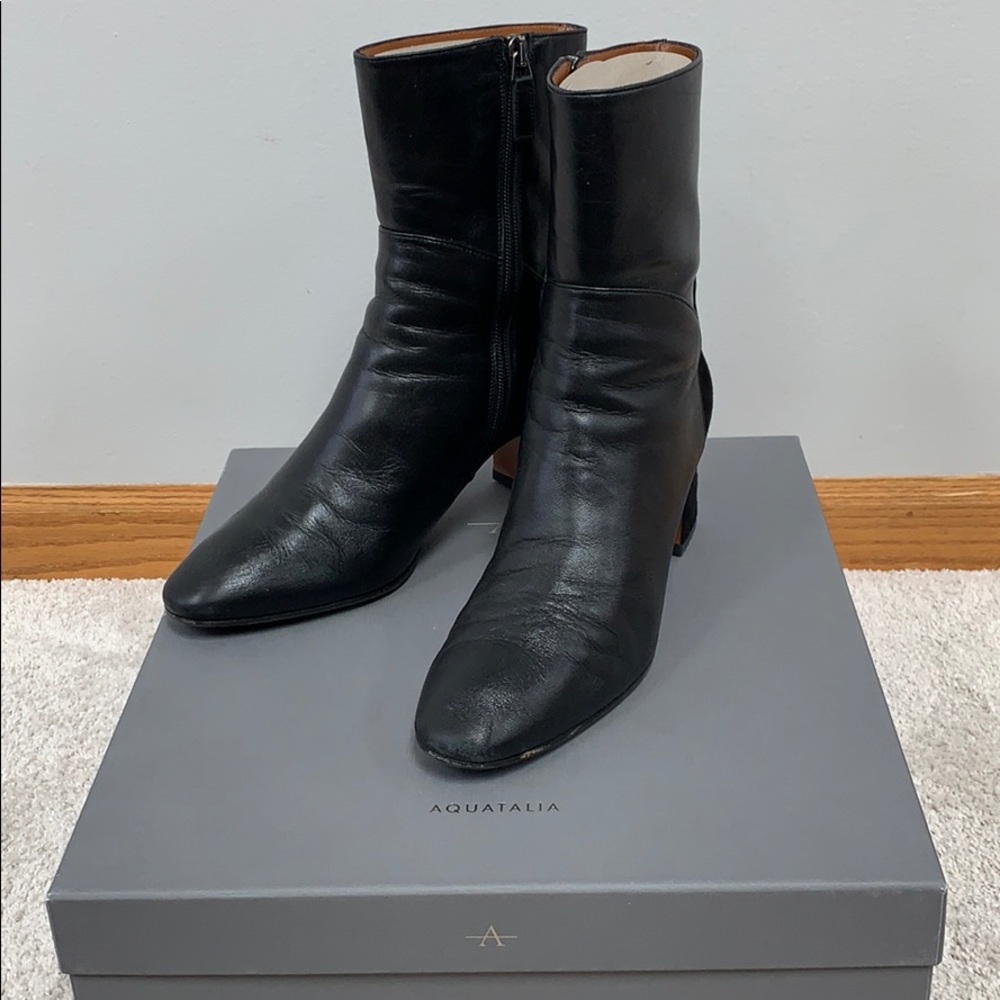Used Aquatalia Elodie boot